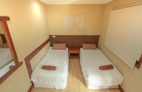 Haad Rin Hotel | U're Holitel