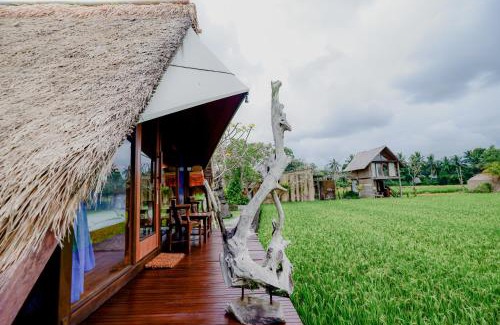 Peliatan Hotel | Ubud Rice Field Stay by WAHM Hotel Management