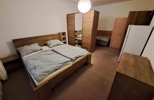 Surany House | Ubytovňa Šurany
