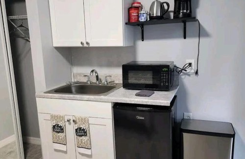 Orlando Apartment | UCF, Beaches & Shopping. Orlando