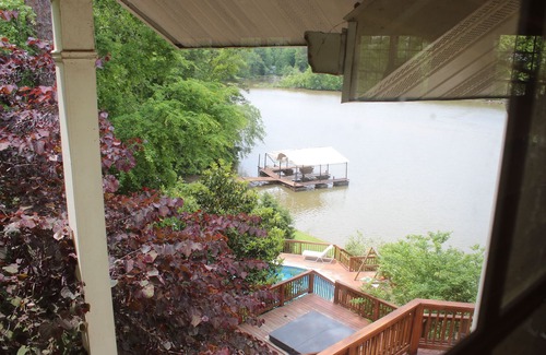 Covington House | Ultimate Family Get Away