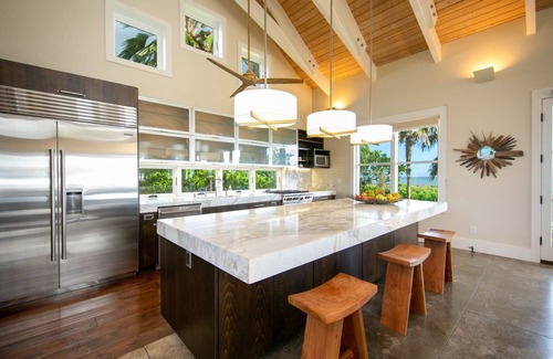 Kekaha House | Ultimate in "Cool" - Amazing Design.Ocean/Sunset Views A/C .TVNCU #5007