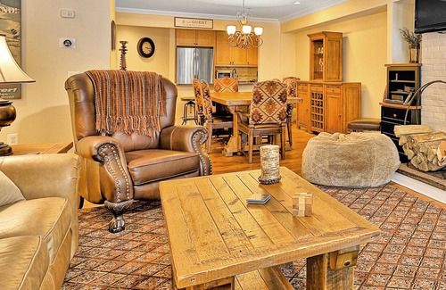 Ludlow Condo | Ultimate ski-in/out condo with mountain views, hot tub, & fireplace