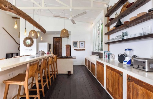 Umalas Villa | Umalas 5BR Bohemian Escape Rice Fields + Yoga & Spa w/12min To Beach