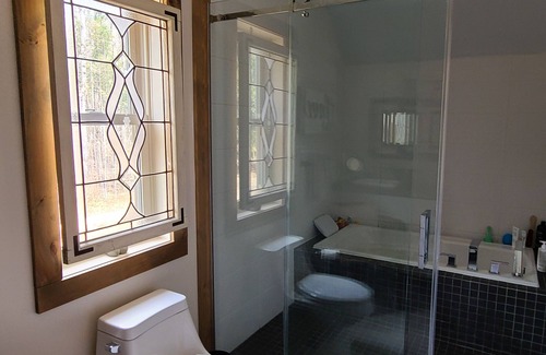 Val-des-Bois Bed & Breakfast | Un endroit pour se détendre, jouer et rêver! / A place to relax, play & dream!