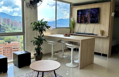 La Florida Apartment | Unbeatable location! With a spectacular view and everything just minutes away.