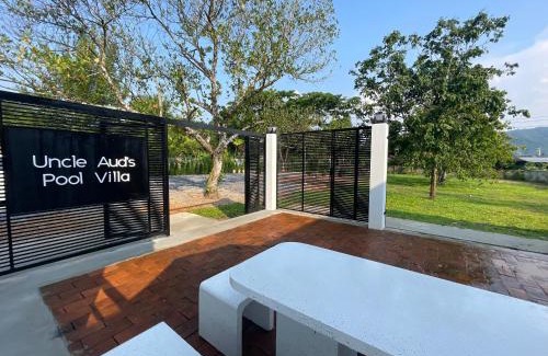 Hat Yai Villa | Uncle Aud's Pool Villa near Hatyai City