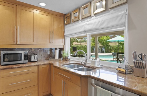Culbreath Isles House | Undamaged by Hurricane with Heated Pool and Arcade!