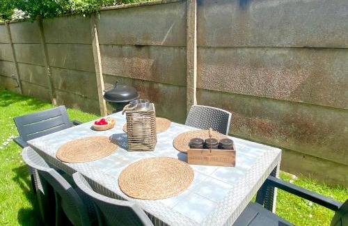 Nassandres sur Risle Apartment | Une ambiance cosy avec jardin privatif