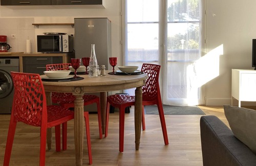 Perigny Apartment | Une Terrasse à Périgny