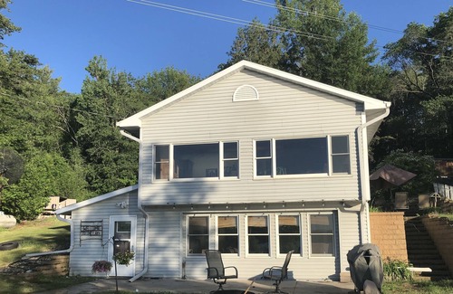 Osceola House | UNFORGETTABLE SUNSETS!!! Family, Fishing and Fun getaway on a three lake chain!!