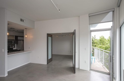 East Nashville Condo | Unfurnished Condo | Amazing Layout w Balcony & In-building Storage *30 day min*