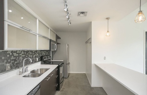 East Nashville Condo | Unfurnished Condo | Amazing Layout w Balcony & In-building Storage *30 day min*