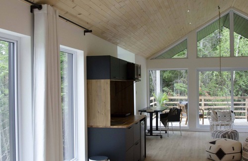 Saint-Joachim Apartment | Unic loft - Sapa - Massif and Mont-Ste-Anne
