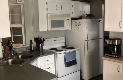 Braden River Cottage | Unique 2-BDRM in Sun Outdoors Sarasota Resort - Includes Golf Cart - Sleeps 6!n
