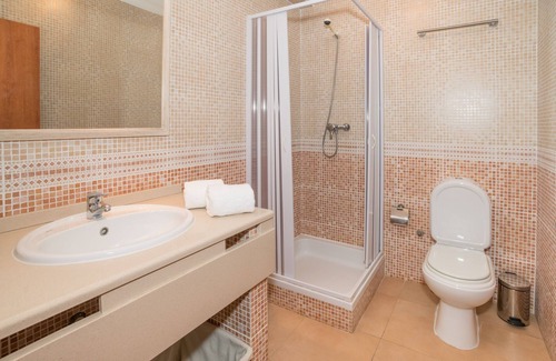 Silves Villa | Unique Armação de Pêra Villa by Ideal Homes