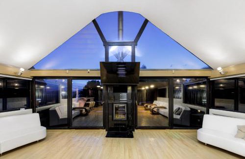 Liptovsky Mikulas House | Unique Boat Shaped House at Lakefront #instaWORTH
