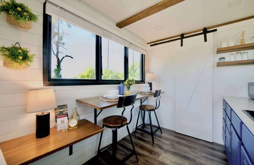 Waco Cabin | Unique Container Home with Rooftop Deck