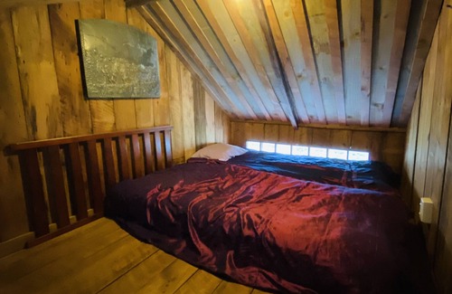 Port Levy Cottage | Unique Farm stay cottage