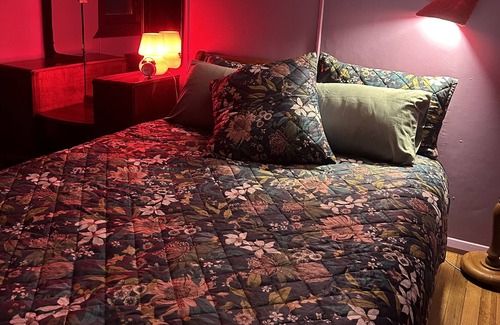 North Haven House | Unique little fun stay ,pet friendly in the heart of North Haven village.