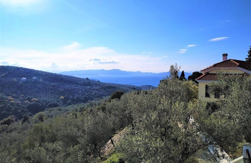 Afetai House | Unique modern house in Afetes with breathtaking views!