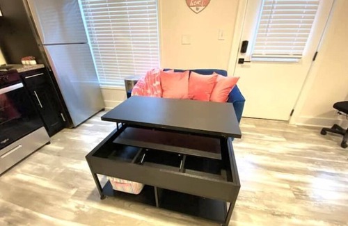 Homestead Apartment | Unique-Studio Apt. Across OHSU Hospital