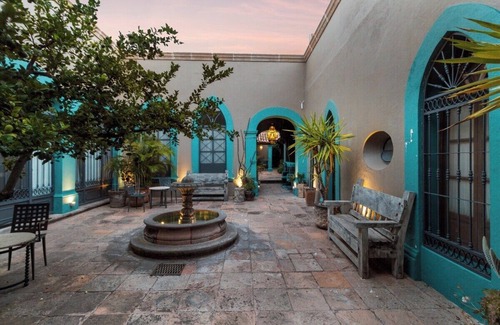 La Cruz Apartment | Unique Suite Historic Center Terrace WIFI+Desk