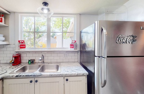 Llano Condo | Unique themed homes with full kitchens, central AC, patios, & W/Ds