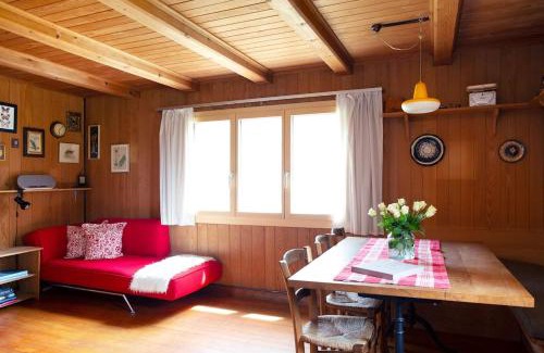 Weggis Ski Chalet | Unique Tiny house between Mnt Rigi and Lake Lucerne