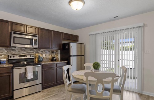 Westgate House | Unique Townhome in the center of Jacksonville!