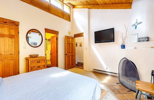 Arroyo Seco Condo | Unique two-story mountain view getaway with a patio, fireplaces, balcony