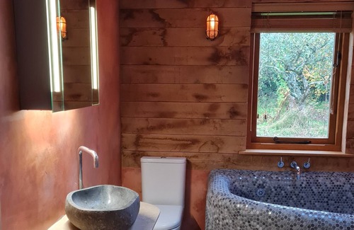 Landscove House | Unique views and spa-like bathroom