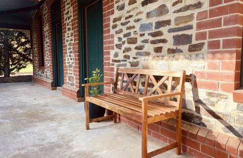 Talunga House | Unique West End Brewery horse stabling barn in the Adelaide Hills