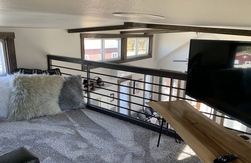 Hutto Other | Uniques Farm Stay in a Tiny House