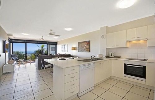 Sunshine Beach Apartment | Unit 1 Vista Pacific 12 14 Bryan Street Sunshine Beach