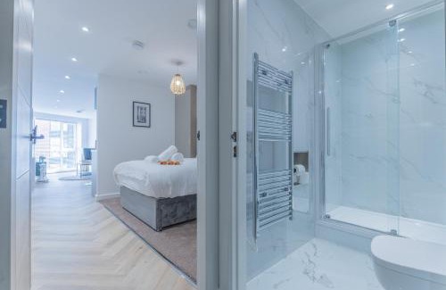 Sheffield Apartment | Unit 3 Modern & Comfy 1-BR Flat, Free Wi-Fi, Prime Location, WIFI