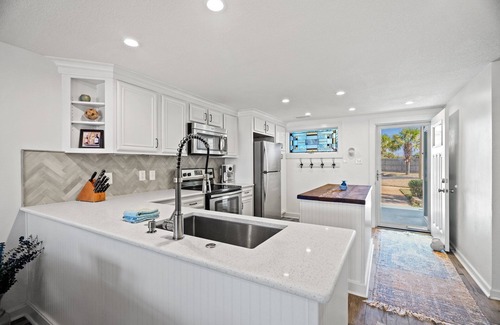 Sunnyside Condo | Unit 69, 30A Meets Sunnyside PCB, 2 Bedroom Condo
