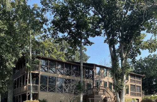 Bronston Condo | Unit 69-4 Woodson Bend Resort located on 7th hole of Golf Course.