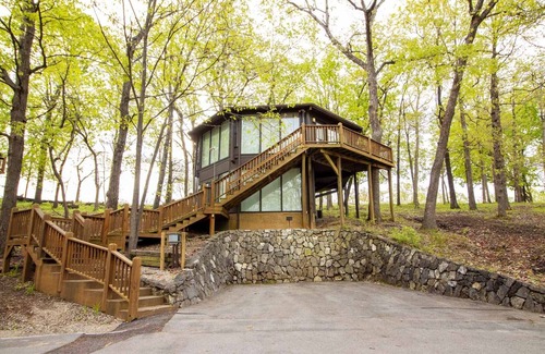 Village of Four Seasons House | UNIT 9 - TREETOP 2 BEDROOM VILLA