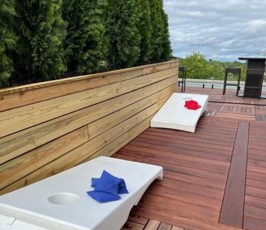 Charlevoix Apartment | Unit B, The Kroger Lofts