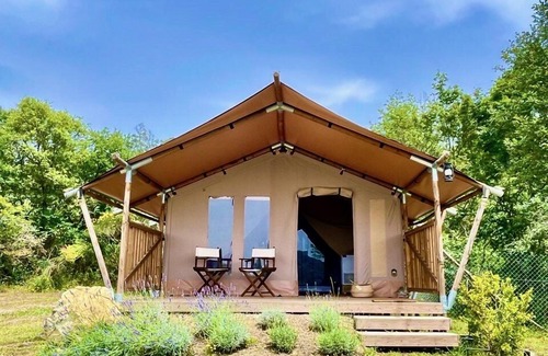 Scansano Apartment | Unit-Deluxe-Private Bathroom- Tenda Lusso Bagno Comet
