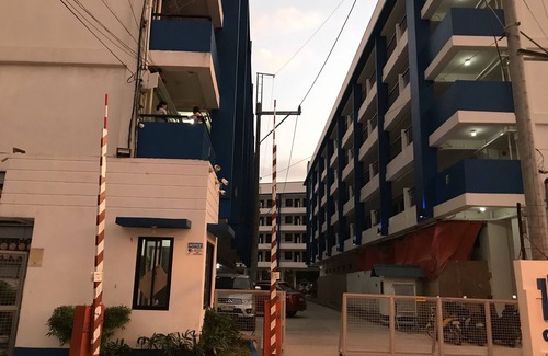 Cainta Condo | UnliWifi with Netflix