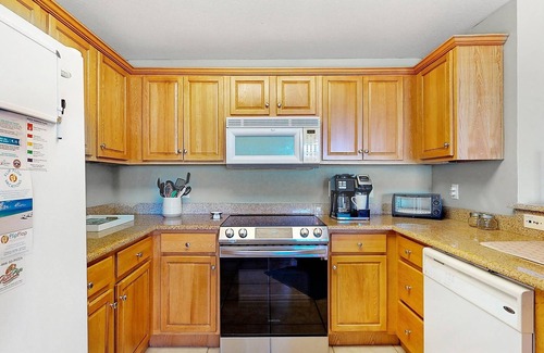 Fort Morgan Pines Condo | Unwind at Navy Cove 2106 – Relaxing Bay Views!