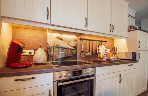 Upleward Apartment | Up Besöök - Magnolia with sauna