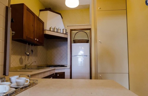 Coste Villa | Up to 11 sleeps - swimming pool - bbq area - garden - wi-fi - parking - 3km sea