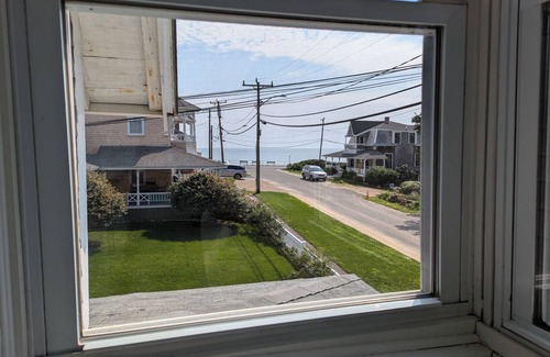 Oak Bluffs Cottage | Updated 3-bedroom in gorgeous Oak Bluffs w/waterviews and expansive front porch
