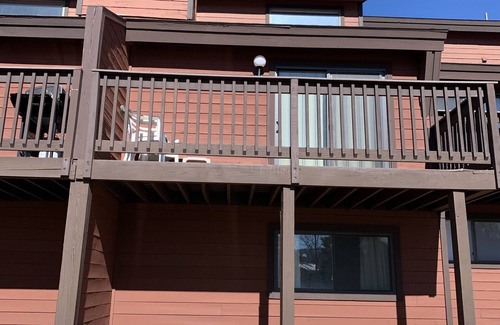 Fraser House | Updated 3 BR Fraser condo with views, outdoor hot tub, Free Winter Park Shuttle