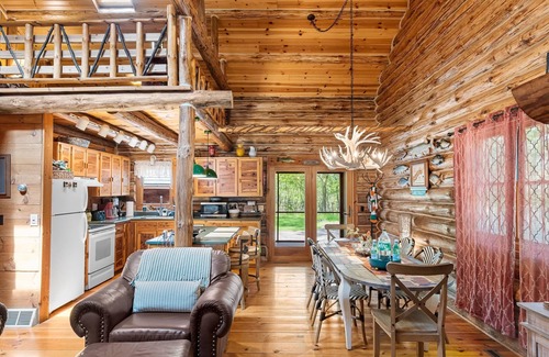 Princeton Cabin | Updated Cabin with Green Lake access