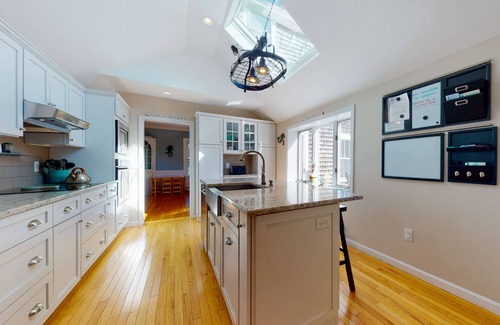Chatham House | Updated Chatham Inn Home | Spacious Deck & Private Heated Pool