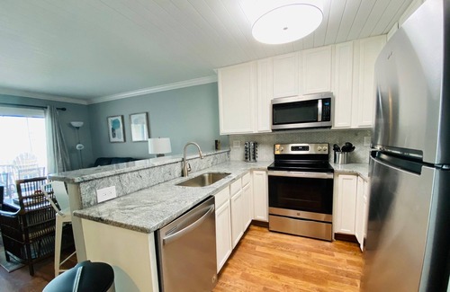 North Carolina Coast Condo | Updated Condo, Steps from the Beach, Dog Friendly